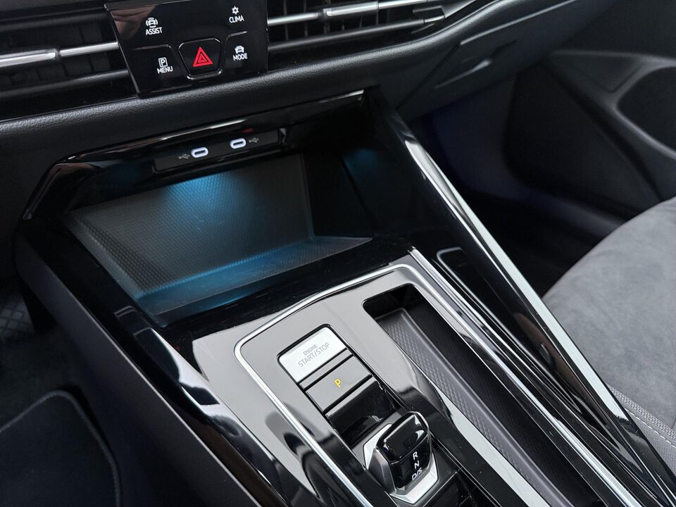 Volkswagen Golf 1.4 eHybrid Style