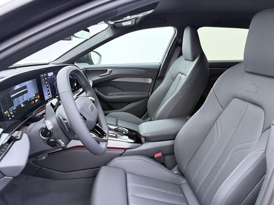 Audi A6 Avant S edition 2.0 e-hybrid 220 kW / 299 PK