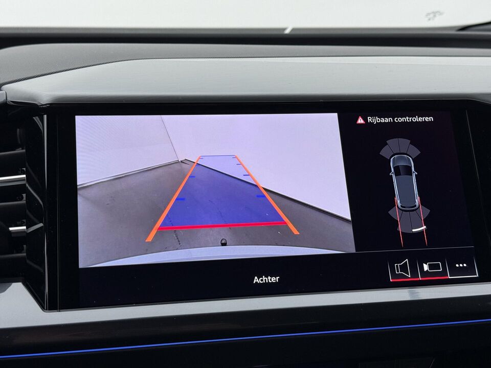 Audi Q4 e-tron S edition Competition 45 82 kWh 210 kW / 286 PK