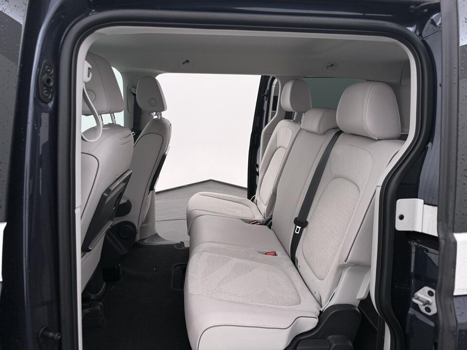 Volkswagen ID. Buzz Pro 77kWh