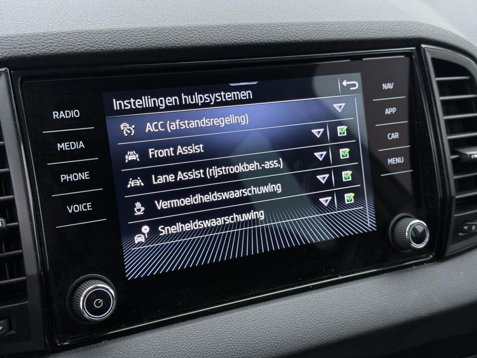 Škoda Karoq 1.5 TSI Business Edition