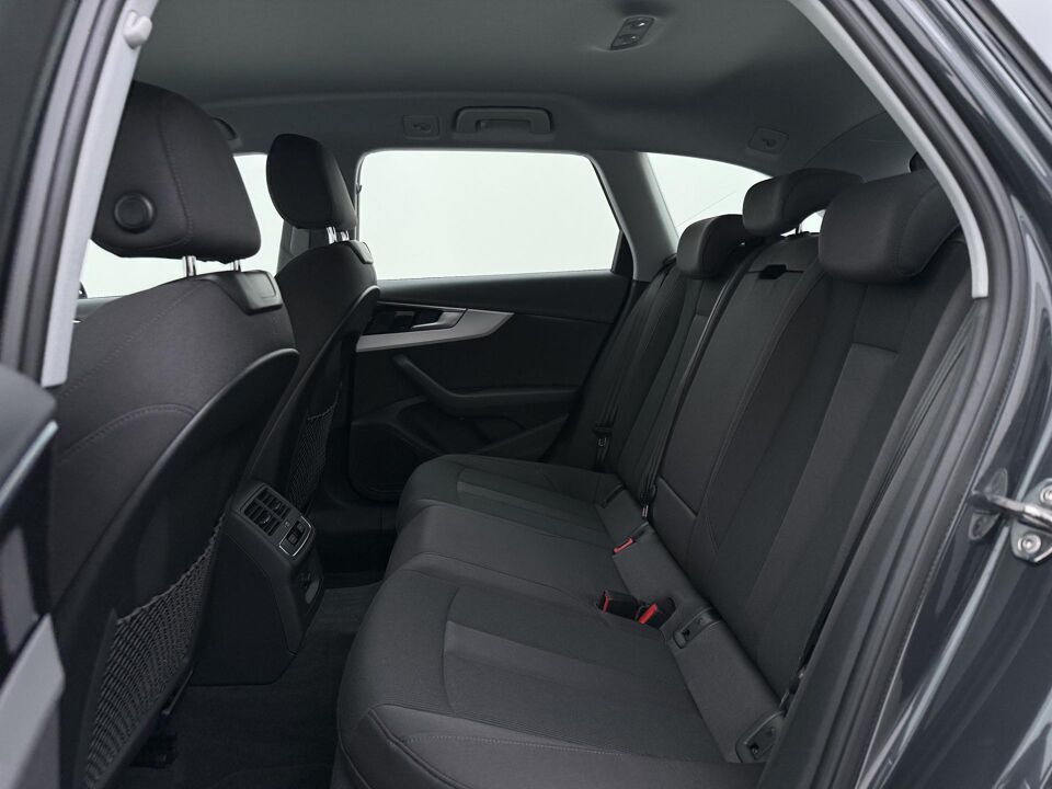 Audi A4 Avant 35 TFSI Advanced Edition
