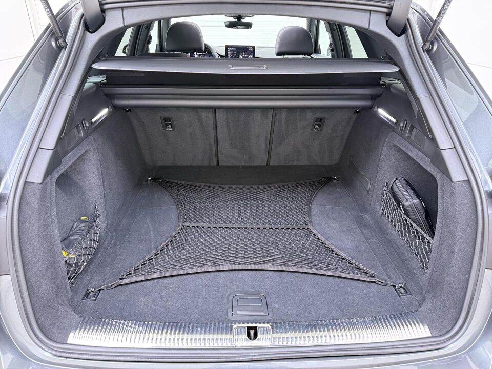 Audi A4 Avant 35 TFSI S-line