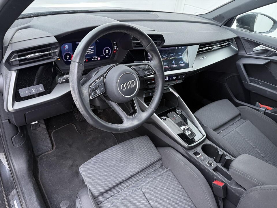 Audi A3 Sportback 30 TFSI Advanced edition