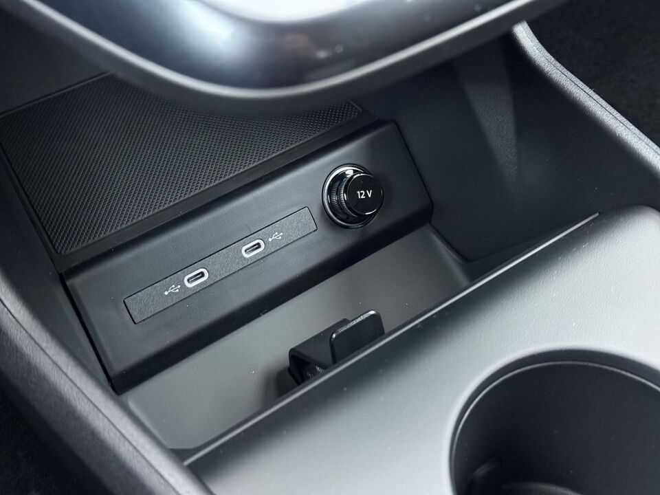 Audi Q4 e-tron S edition Competition 45 82 kWh 210 kW / 286 PK