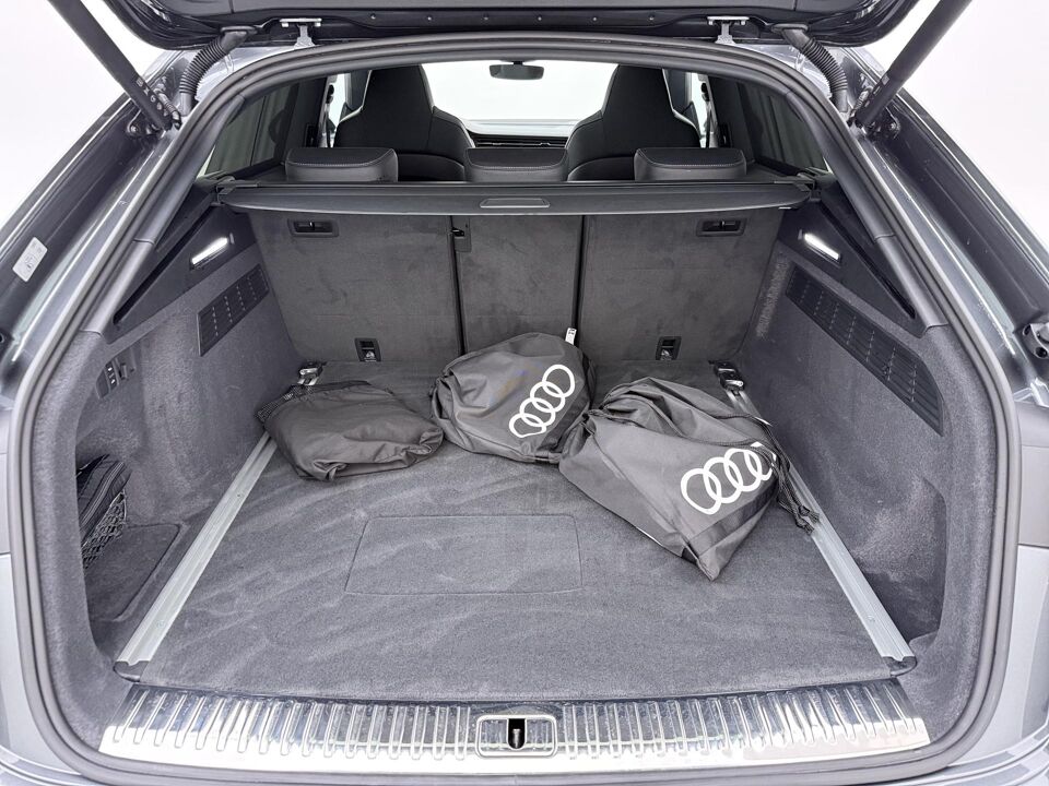 Audi Q8 60 TFSI e quattro Pro Line S Competition