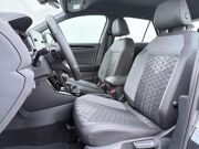 Volkswagen T-Roc 1.5 TSI R-Line