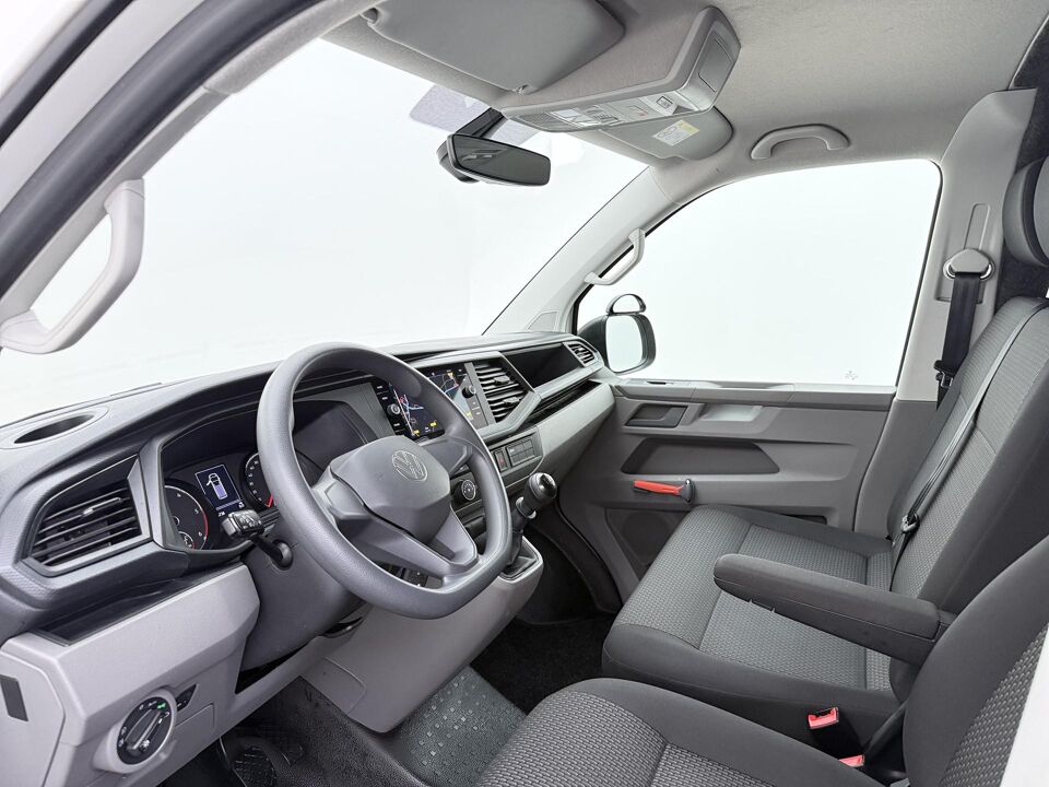 VW-Bedrijfswagens Transporter 2.0 TDI 110 PK L2H1 28 Comfortline