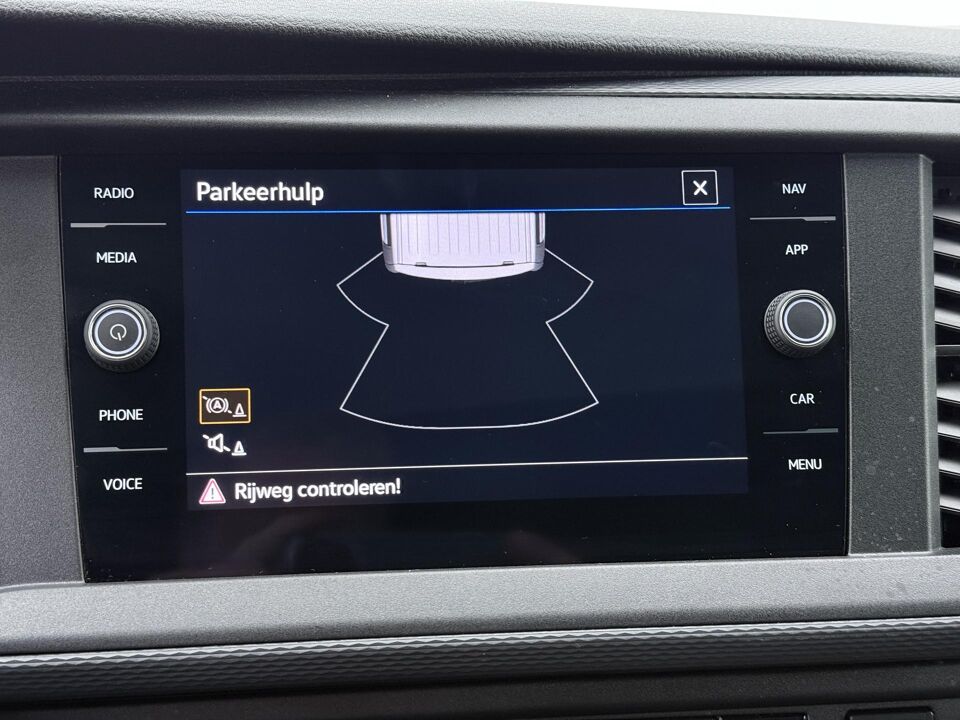 VW-Bedrijfswagens Transporter 2.0 TDI 110 PK L2H1 28 Comfortline