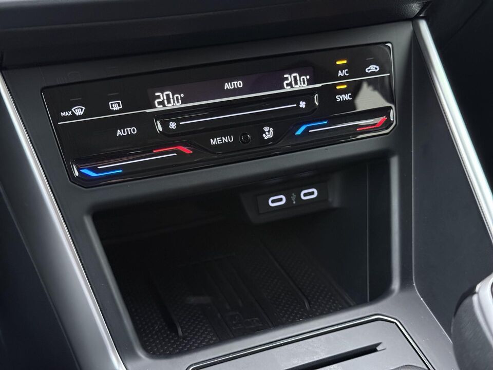 Volkswagen Polo 1.0 TSI Life Edition