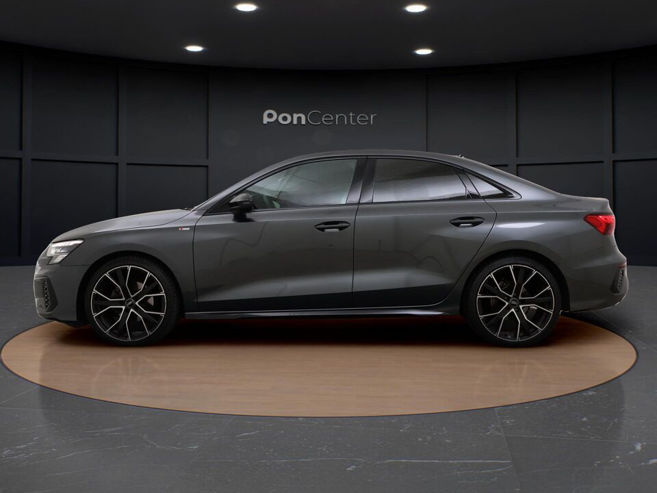 Audi A3 Limousine 30 TFSI S-line
