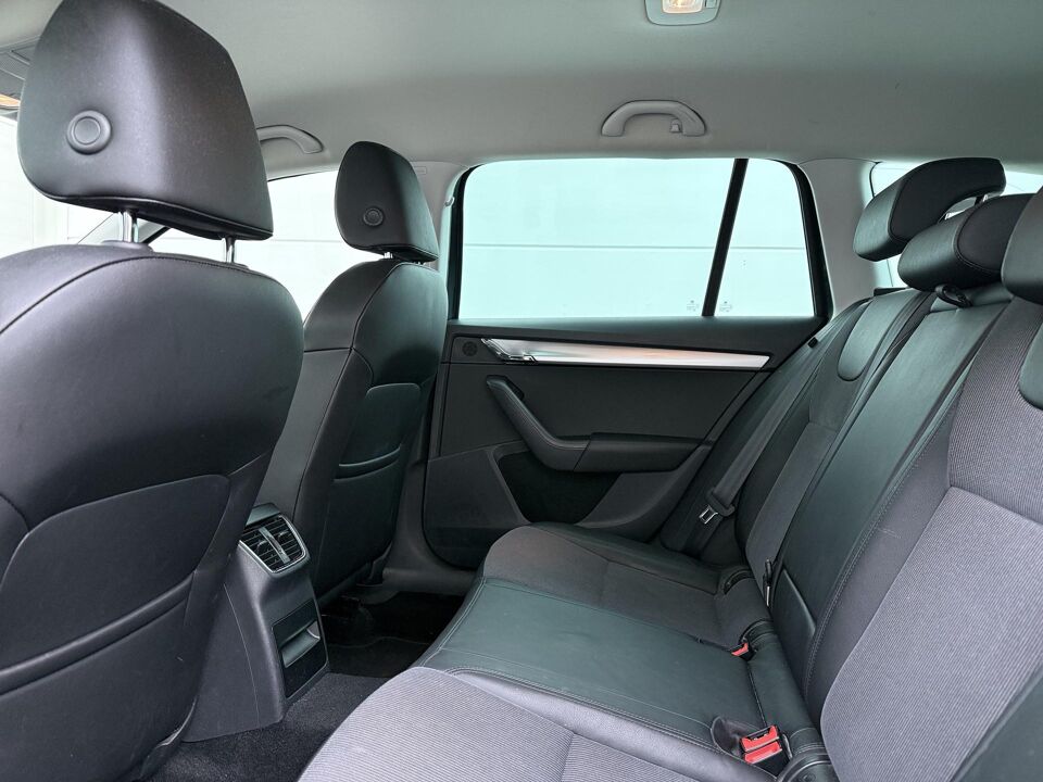 Škoda Octavia Combi 1.0 TSI Greentech Edition