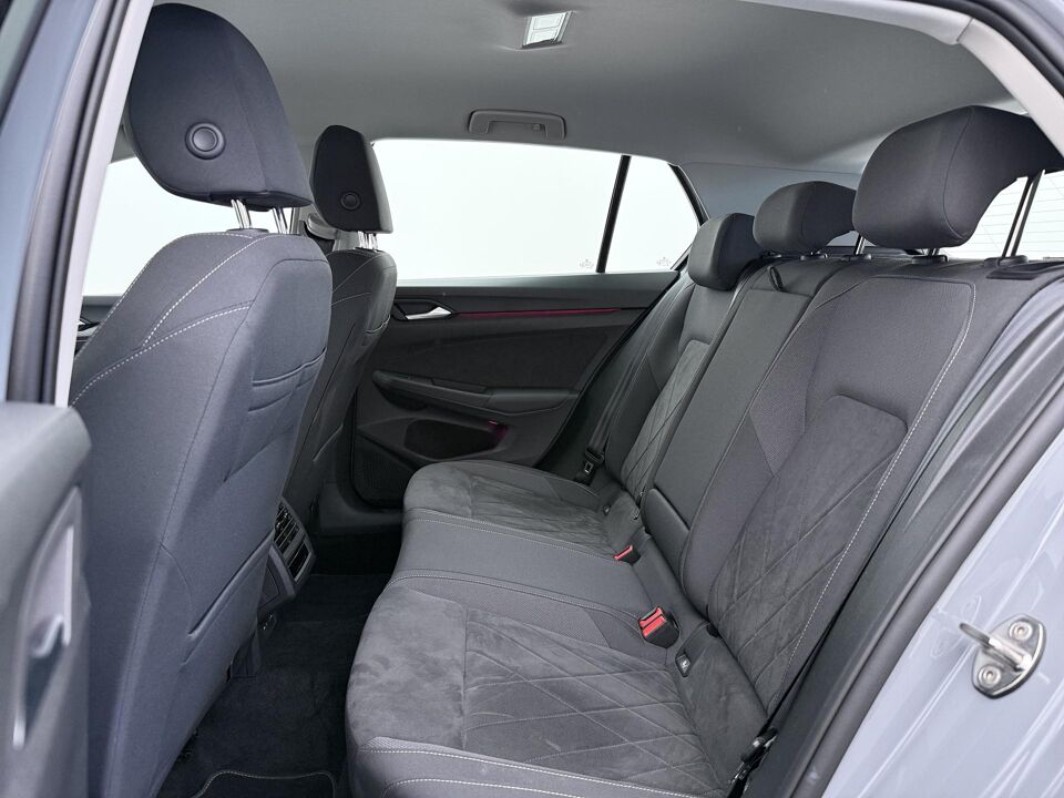 Volkswagen Golf 1.4 eHybrid Style