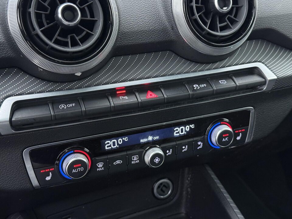 Audi Q2 35 TFSI S Edition