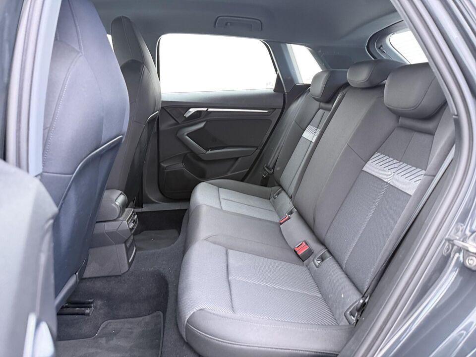 Audi A3 Sportback 30 TFSI Advanced edition