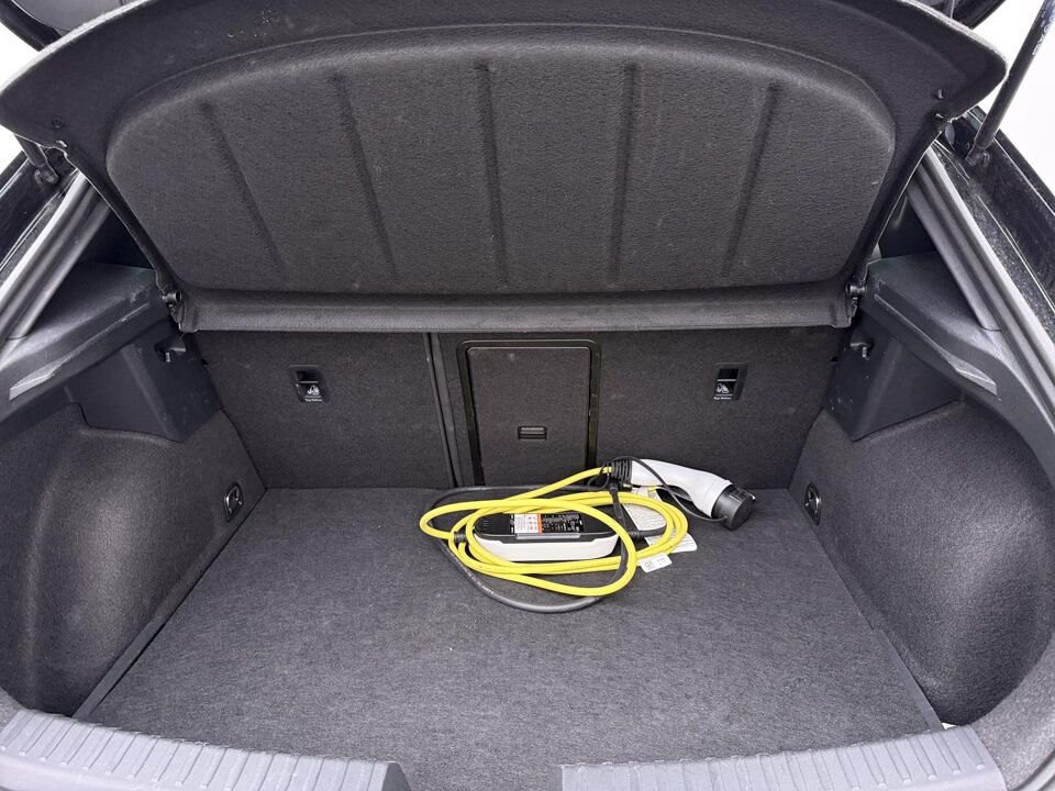 CUPRA Leon 1.5 TSI e-Hybrid Business