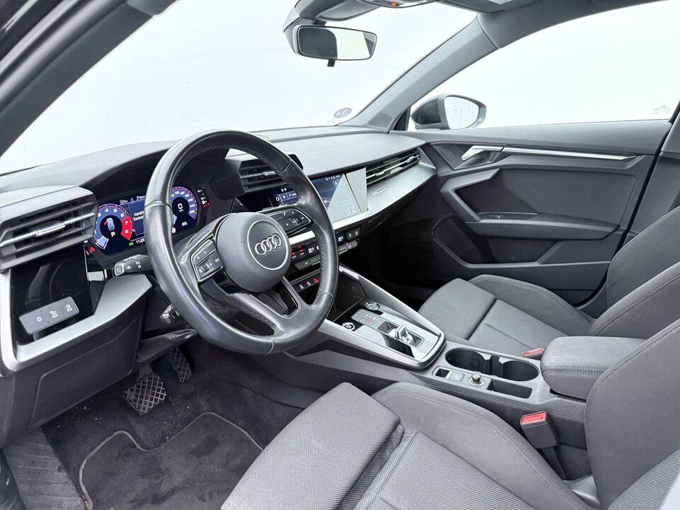 Audi A3 Sportback 30 TFSI Advanced edition