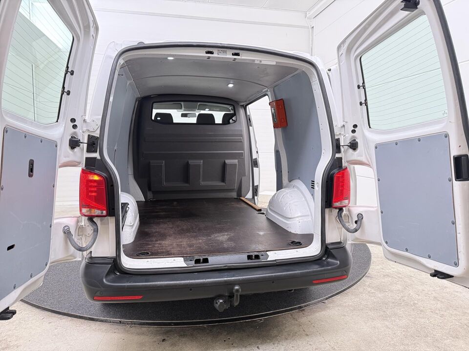 VW-Bedrijfswagens Transporter 2.0 TDI L1H1 26