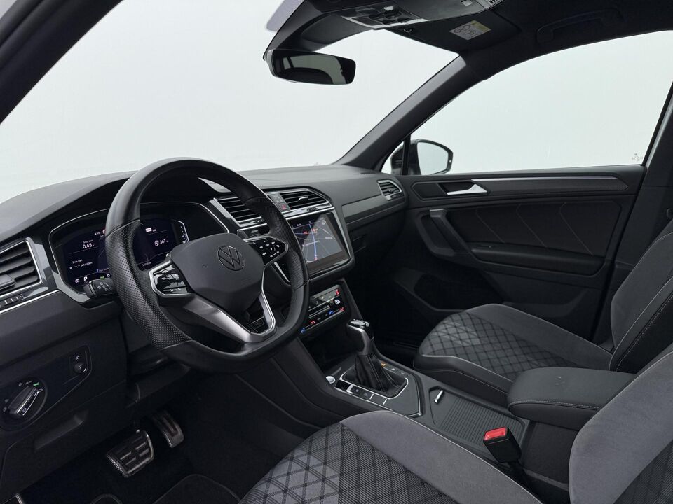 Volkswagen Tiguan 1.4 TSI eHybrid R-Line Business+