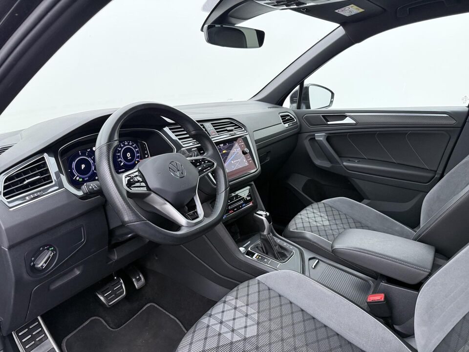 Volkswagen Tiguan 1.4 TSI eHybrid R-Line Business+