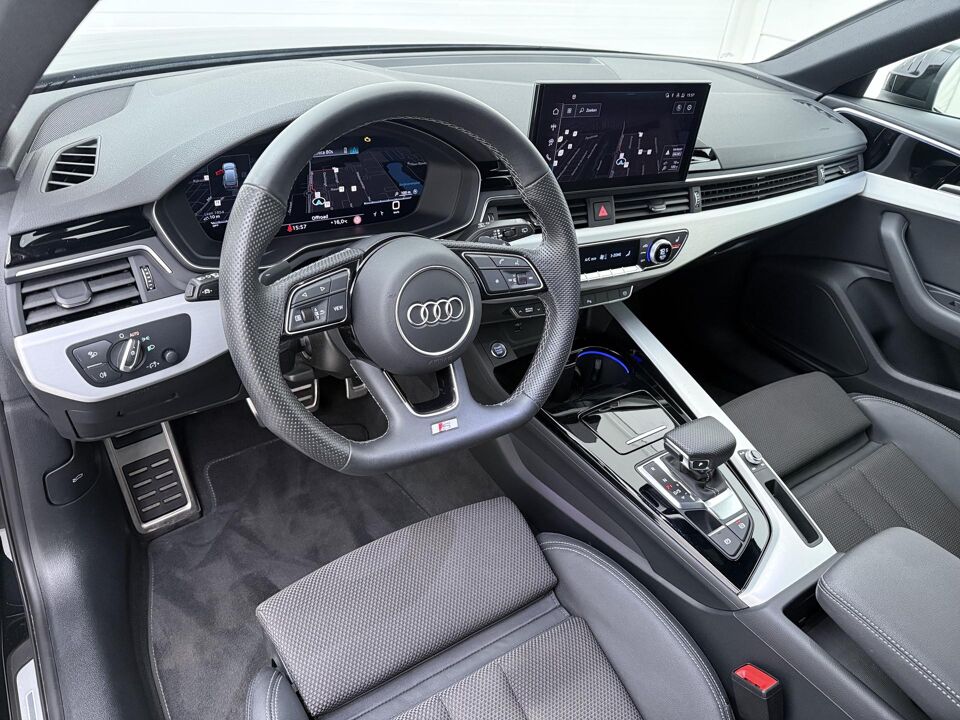 Audi A4 Avant 35 TFSI S-line