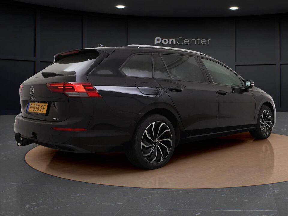 Volkswagen Golf Variant 1.0 eTSI Life