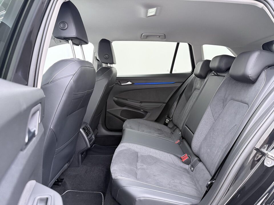 Volkswagen Golf Variant 1.5 TSI Life Business