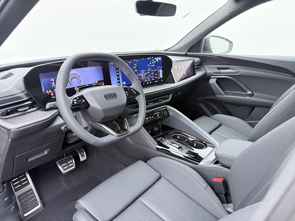 Audi Q5 Sportback S edition Competition 2.0 e-hybrid 270 kW / 367 PK
