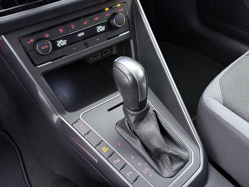 Volkswagen Polo 1.0 TSI Highline R-line