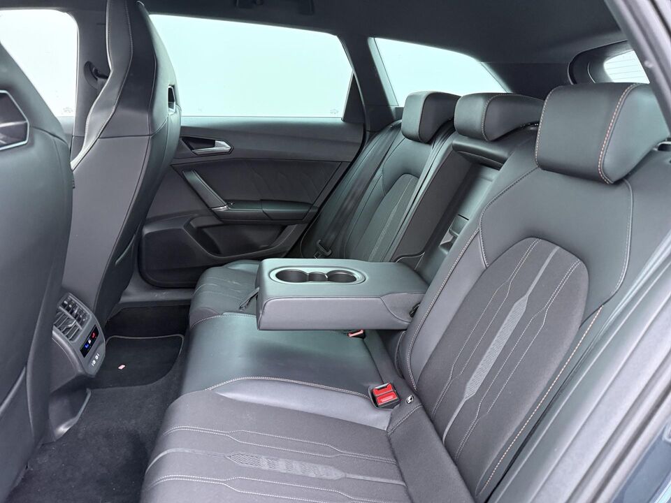 CUPRA Leon Sportstourer 1.4 e-Hybrid VZ Adrenaline