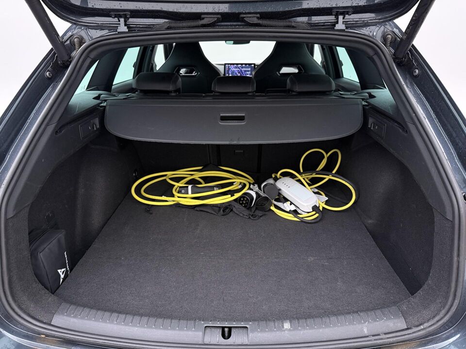 CUPRA Leon Sportstourer 1.4 e-Hybrid VZ Adrenaline