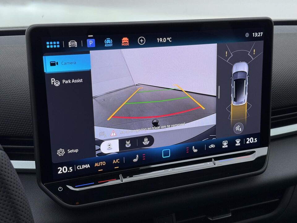 Volkswagen T-Roc R-Line First Edition 1.5 eTSI 110 kW / 150 PK