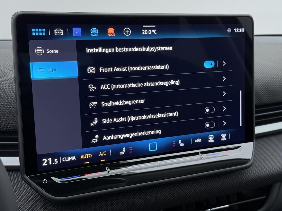 Volkswagen T-Roc Life First Edition 1.5 eTSI 85 kW / 116 PK