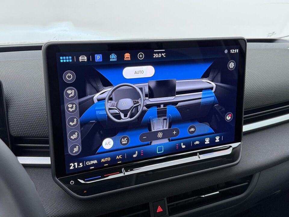 Volkswagen T-Roc Life First Edition 1.5 eTSI 85 kW / 116 PK