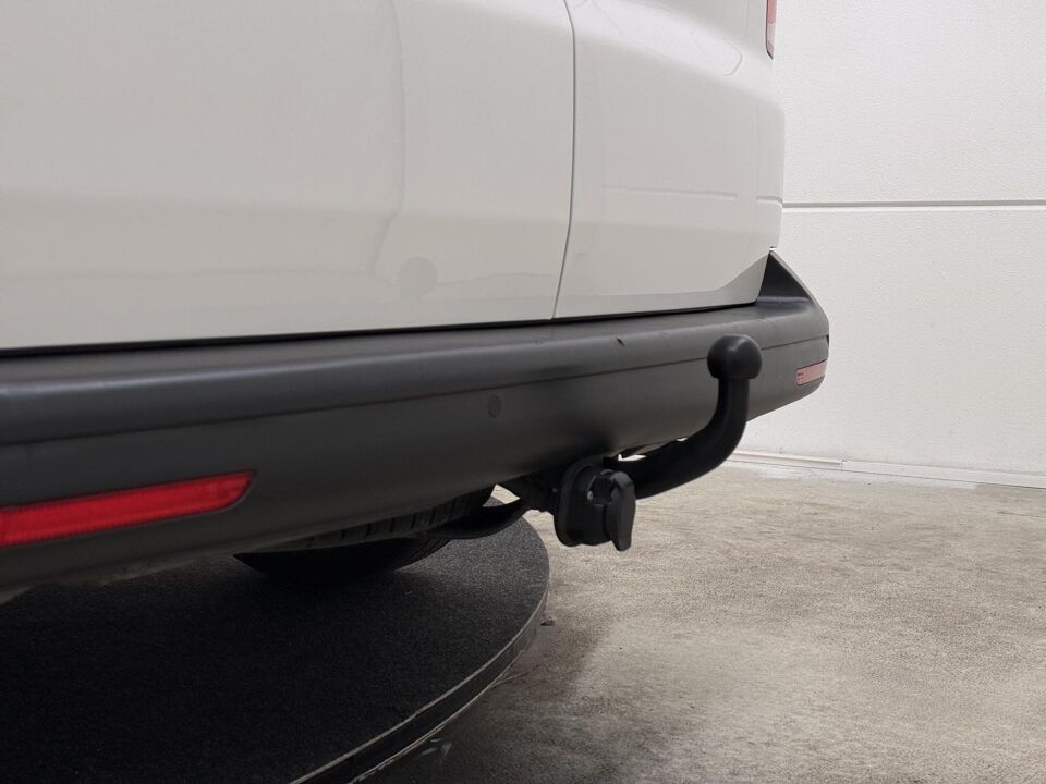 VW-Bedrijfswagens Transporter 2.0 TDI L2H1 28