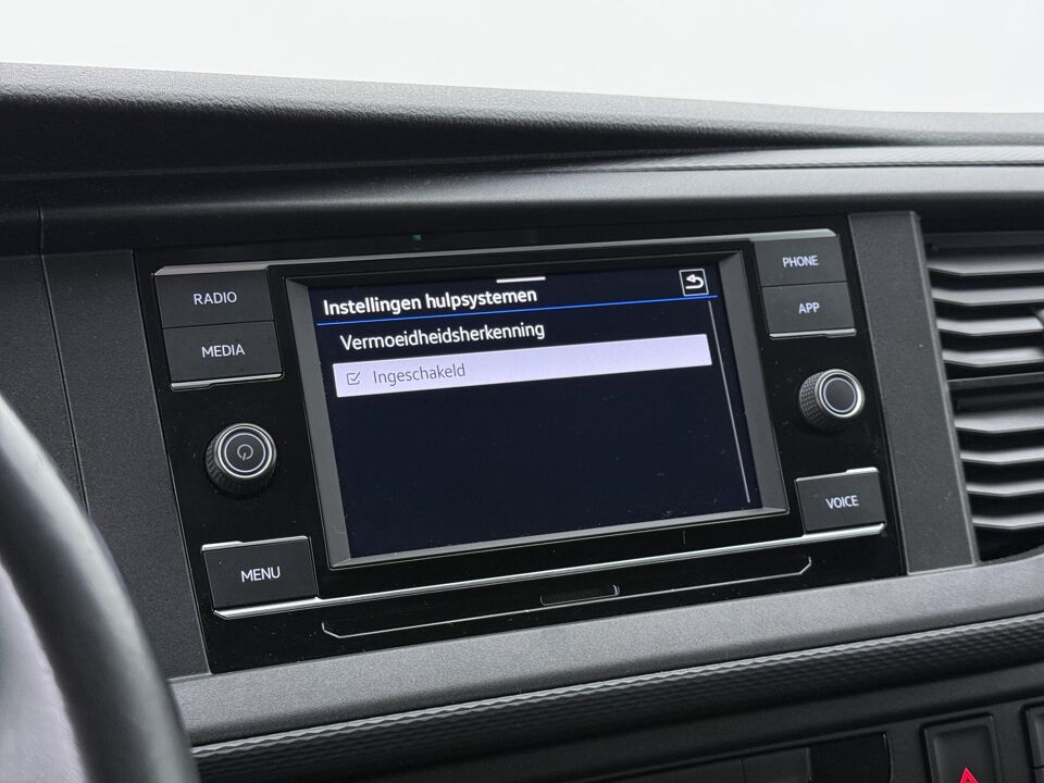 VW-Bedrijfswagens Transporter 2.0 TDI L1H1 26 Highline