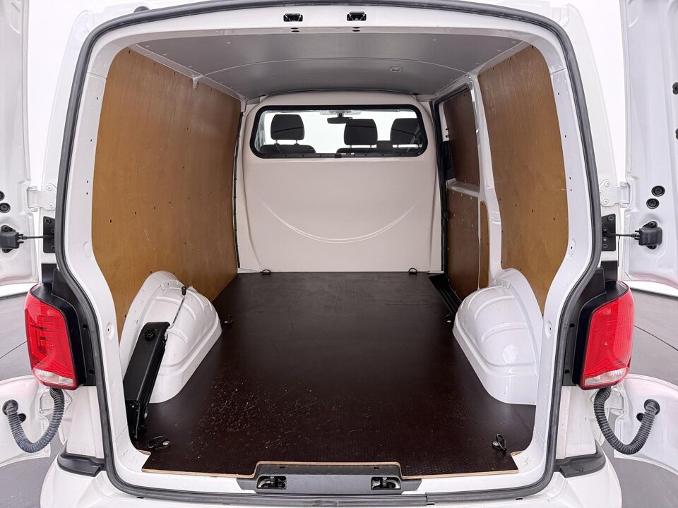 VW-Bedrijfswagens Transporter 2.0 TDI L1H1 26 Highline
