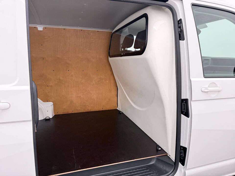 VW-Bedrijfswagens Transporter 2.0 TDI L1H1 26 Highline