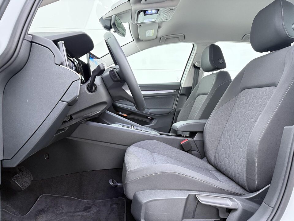 Volkswagen Golf 1.5 eHybrid Life Edition