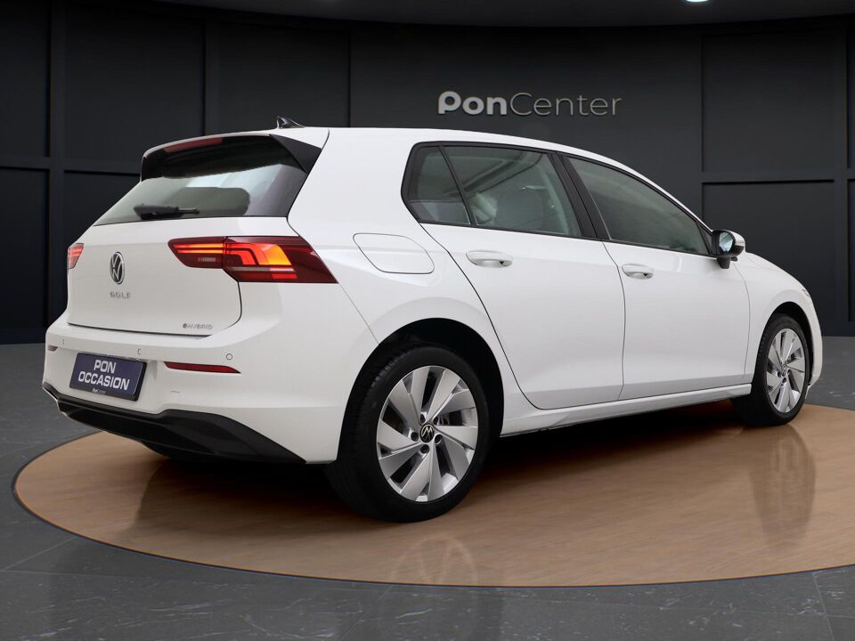 Volkswagen Golf 1.5 eHybrid Life Edition