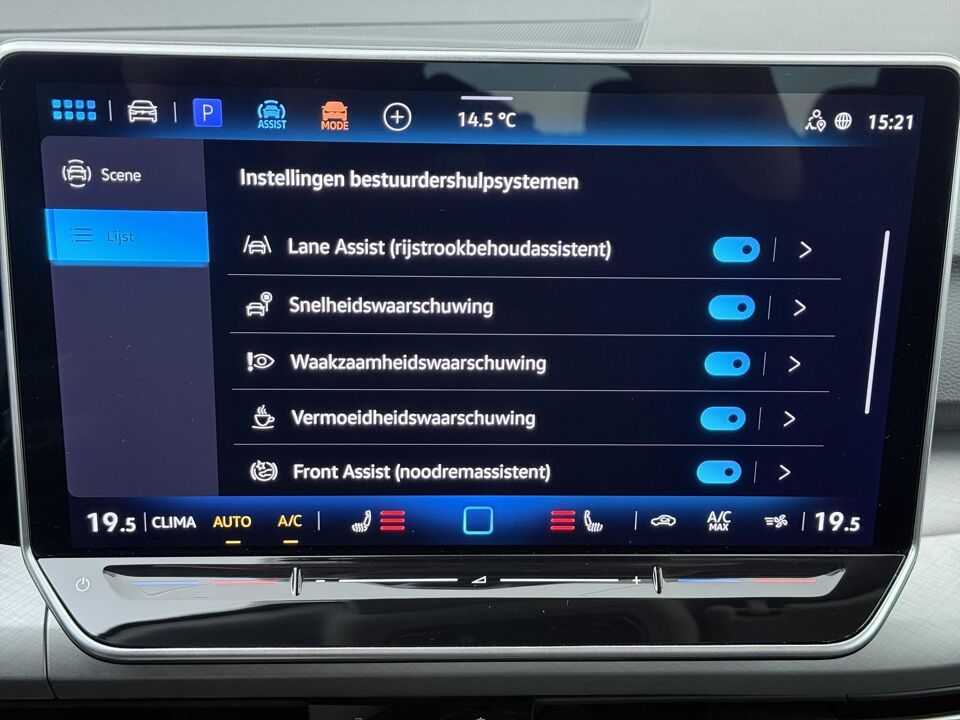 Volkswagen Golf 1.5 eHybrid Life Edition
