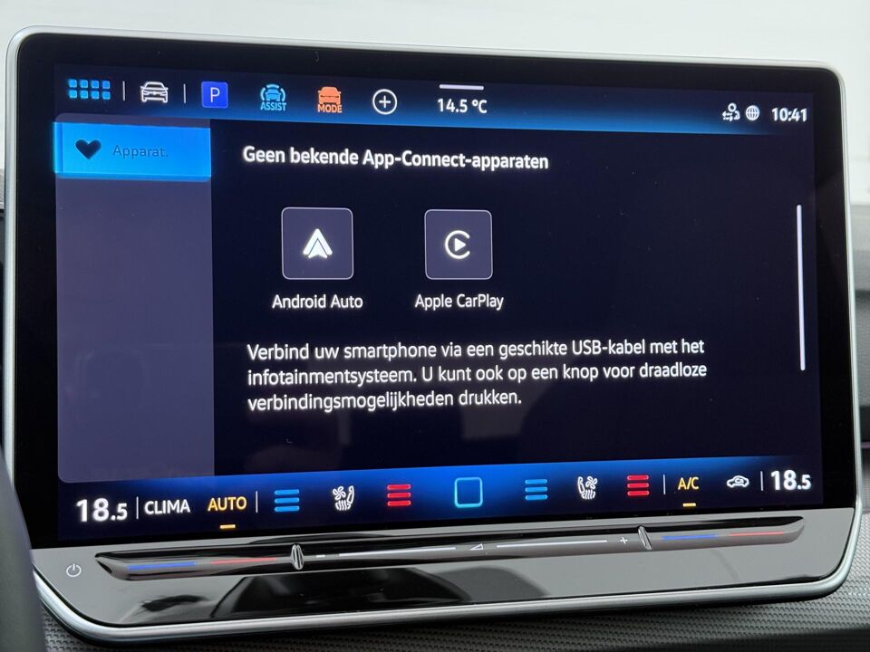 Volkswagen Golf 1.5 eHybrid Style