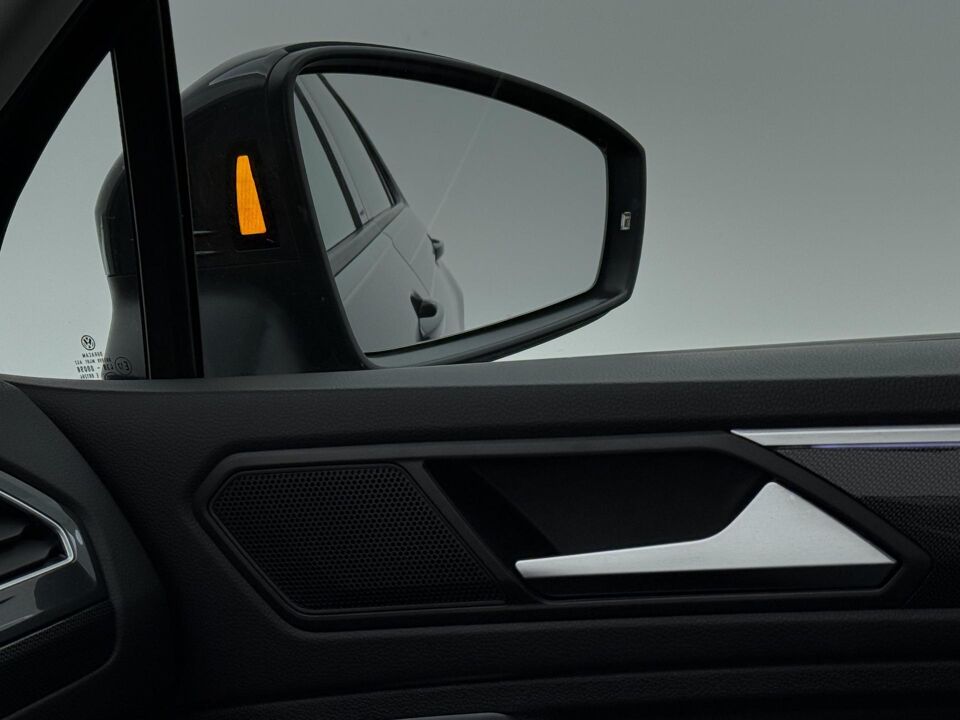 Volkswagen Tiguan 1.4 TSI eHybrid Elegance