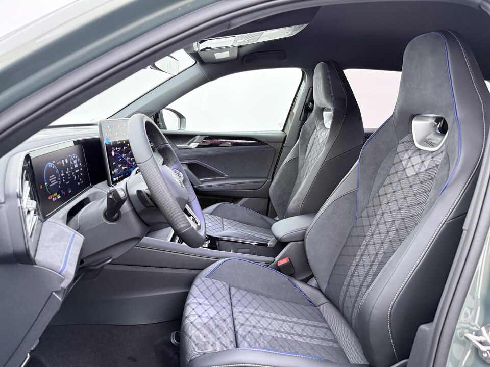 Volkswagen Tiguan R-Line Edition 1.5 eHybrid 150 kW / 204 PK