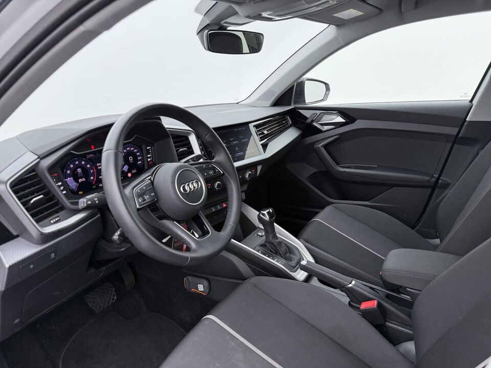 Audi A1 Sportback 25 TFSI Advanced edition