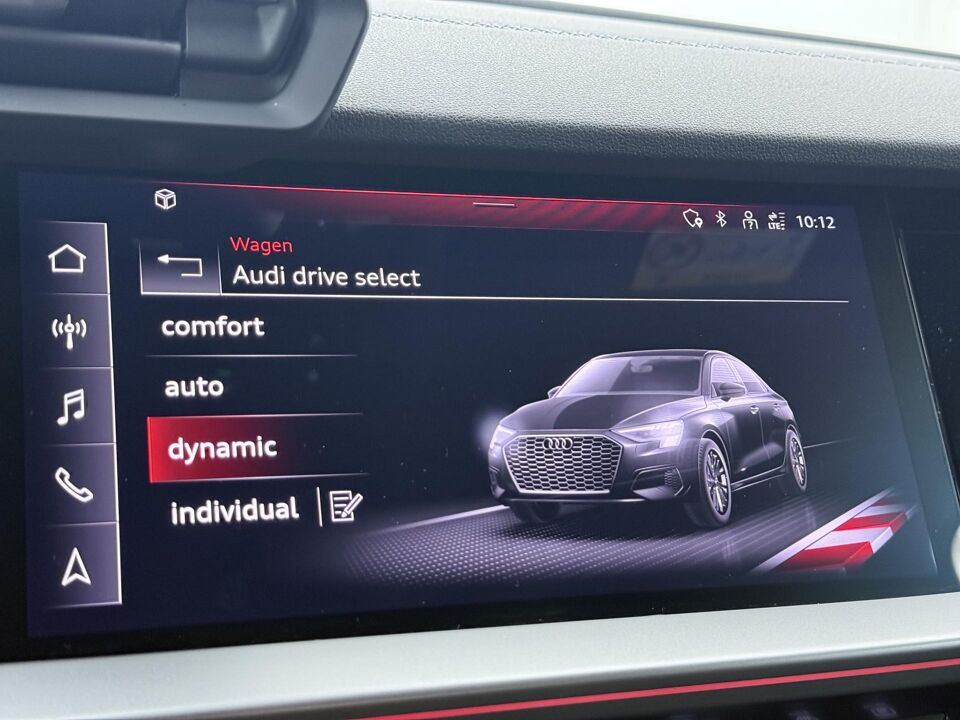 Audi A3 Limousine 30 TFSI S-line
