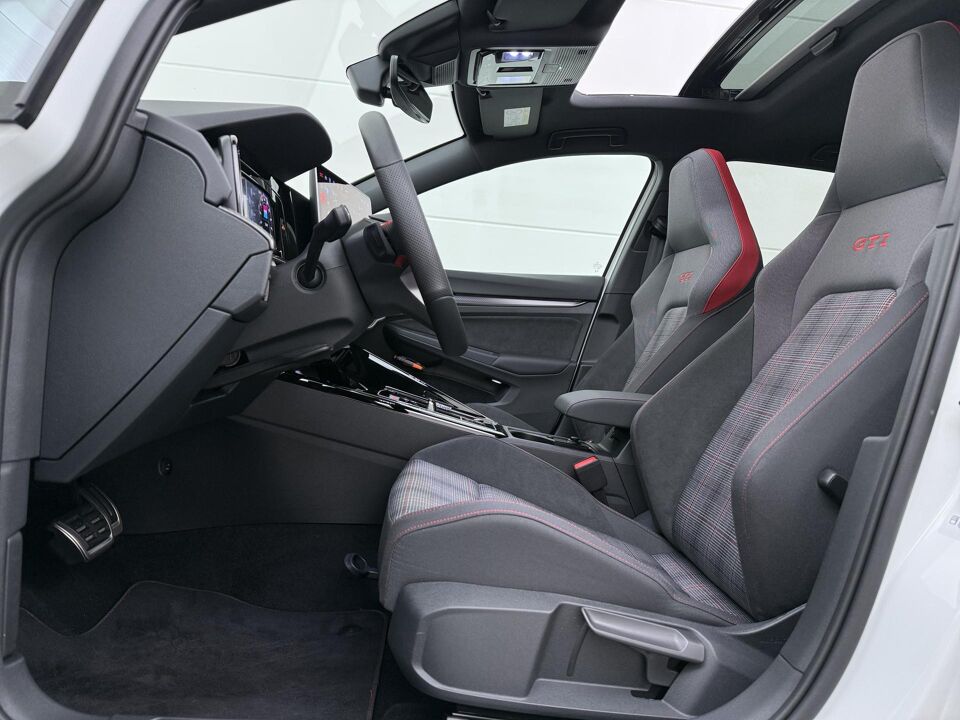 Volkswagen Golf 2.0 TSI GTI