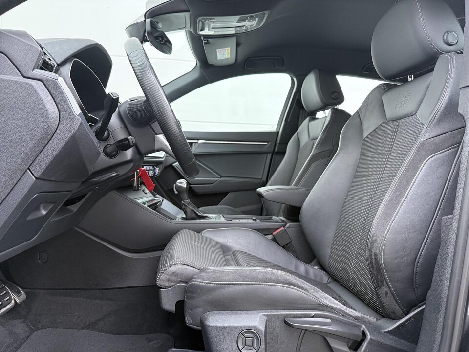 Audi Q3 Sportback 45 TFSIe S-line