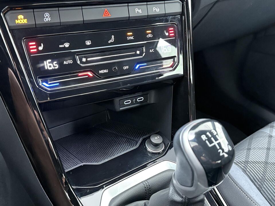 Volkswagen T-Roc 1.0 TSI R-Line