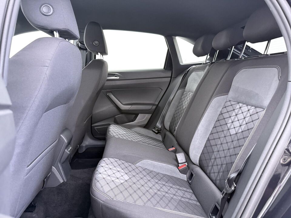 Volkswagen Taigo 1.0 TSI R-Line Business